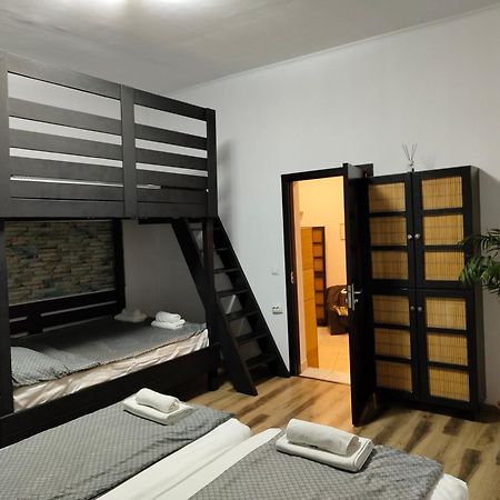 Apartament Corana Oradea Buitenkant foto